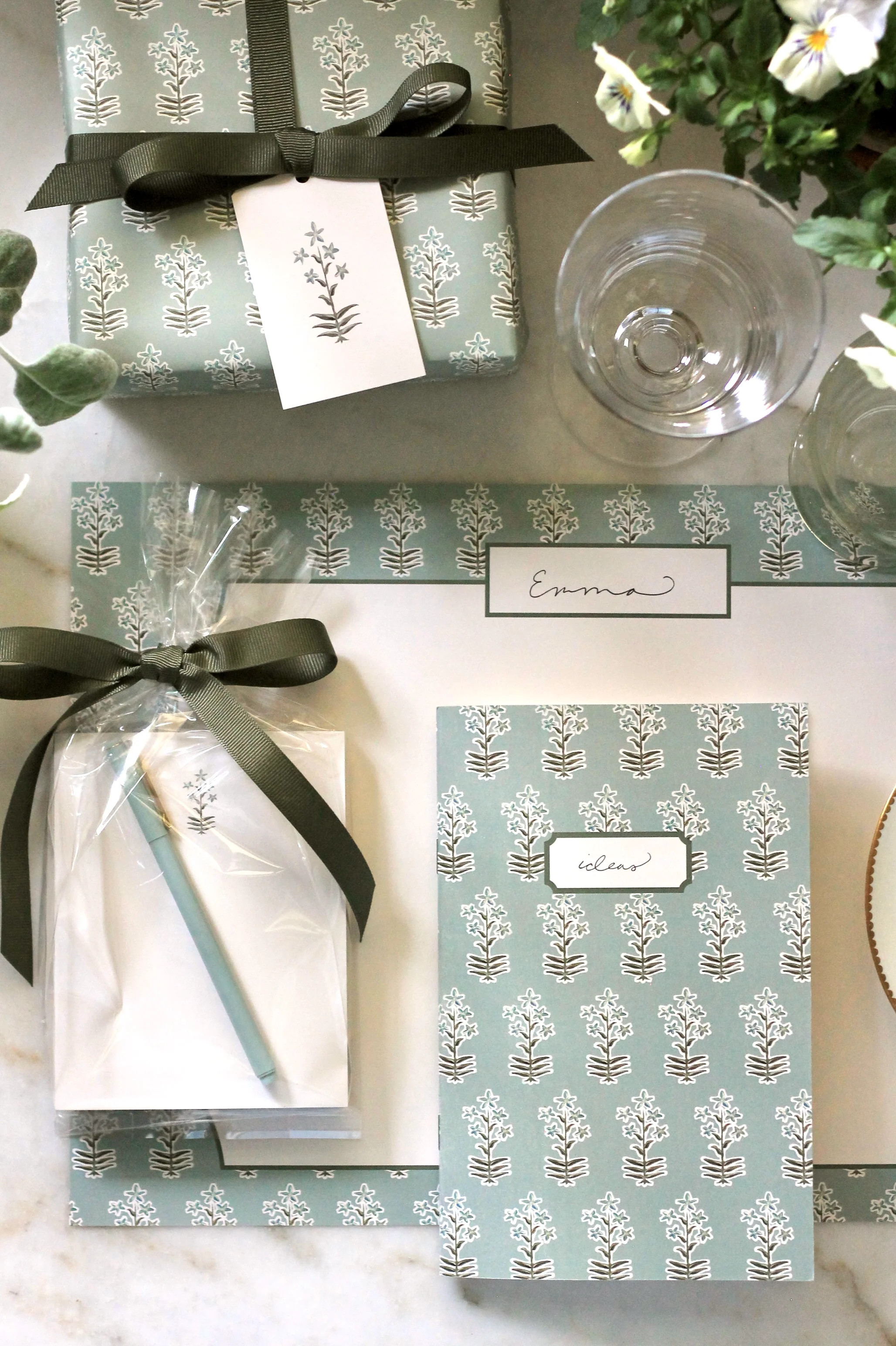 Paper Placemats - Emma | JSH Home Essentials