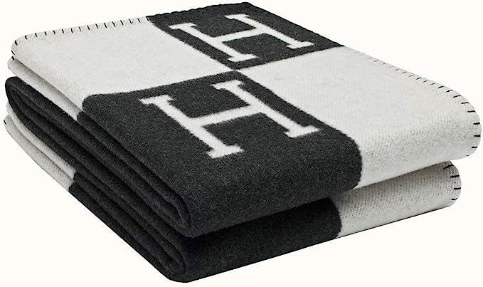 DRAGON VINES The Shawl is a Soft Warm Blanket Blanket Sofa Cover Blanket Plush Knitted Blanket Su... | Amazon (US)