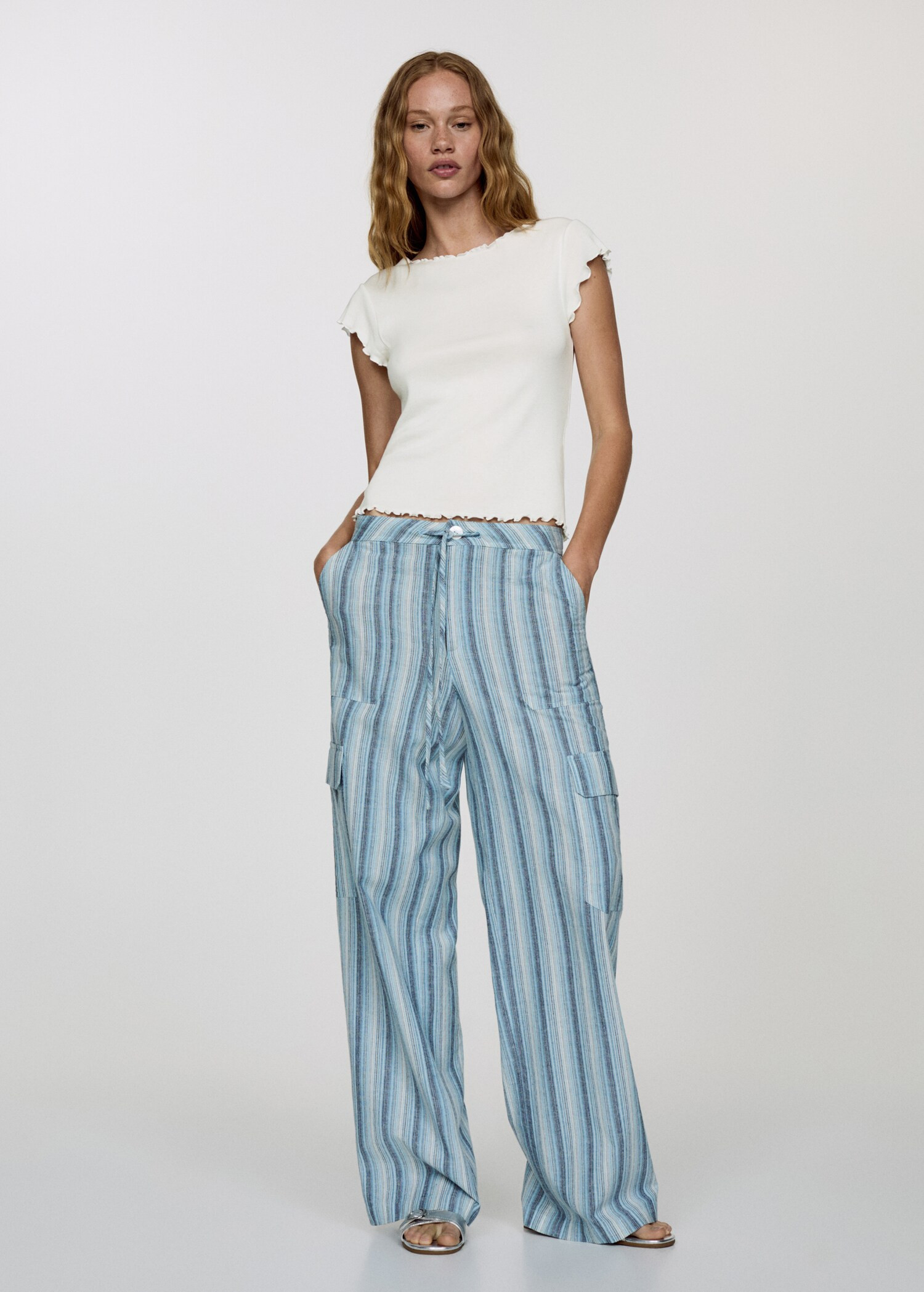 Modal t-shirt with scalloped ends | MANGO (UK)