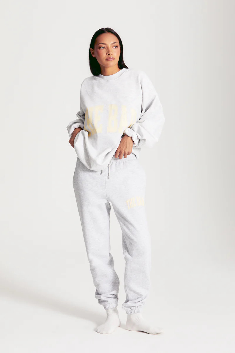 VARSITY SWEATPANTS LT HEATHER GREY | The Bar