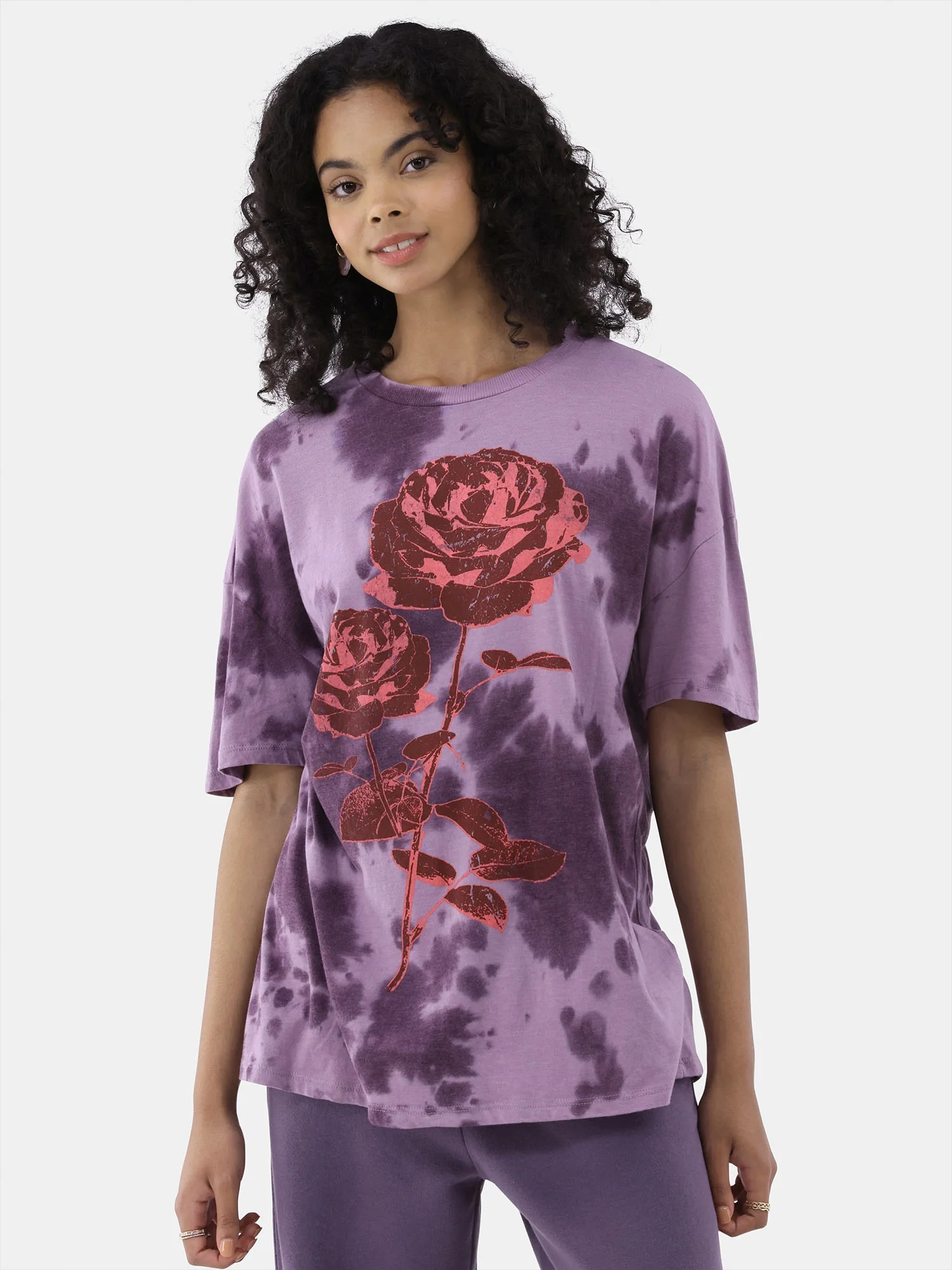 No Boundaries Graphic Boyfriend Tee, Women’s and Women’s Plus | Walmart (US)