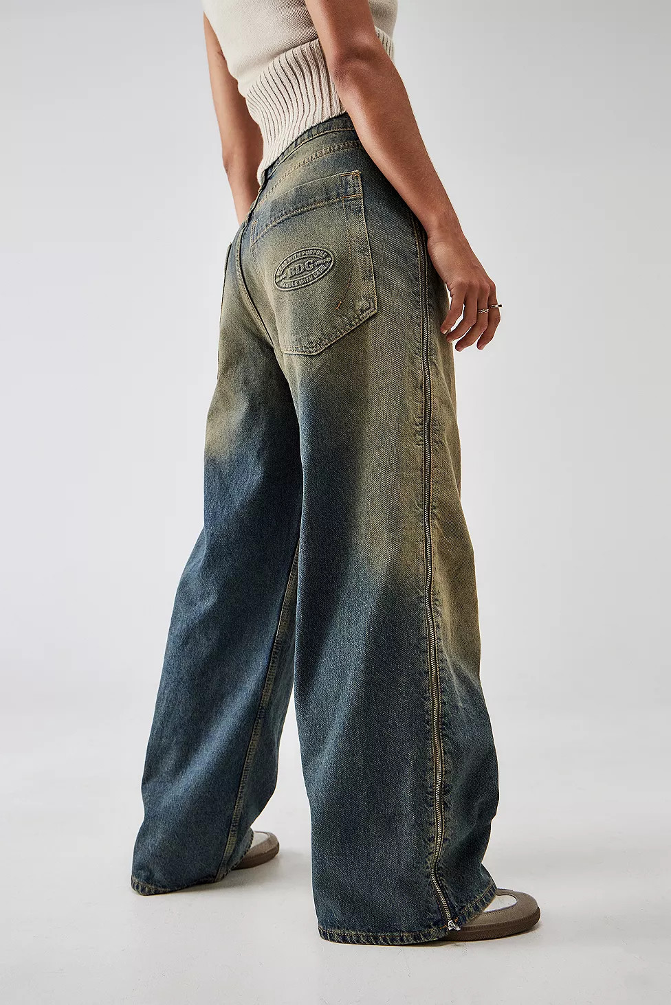 BDG Green Tint Jaya Baggy Side Zip Jeans | Urban Outfitters (EU)