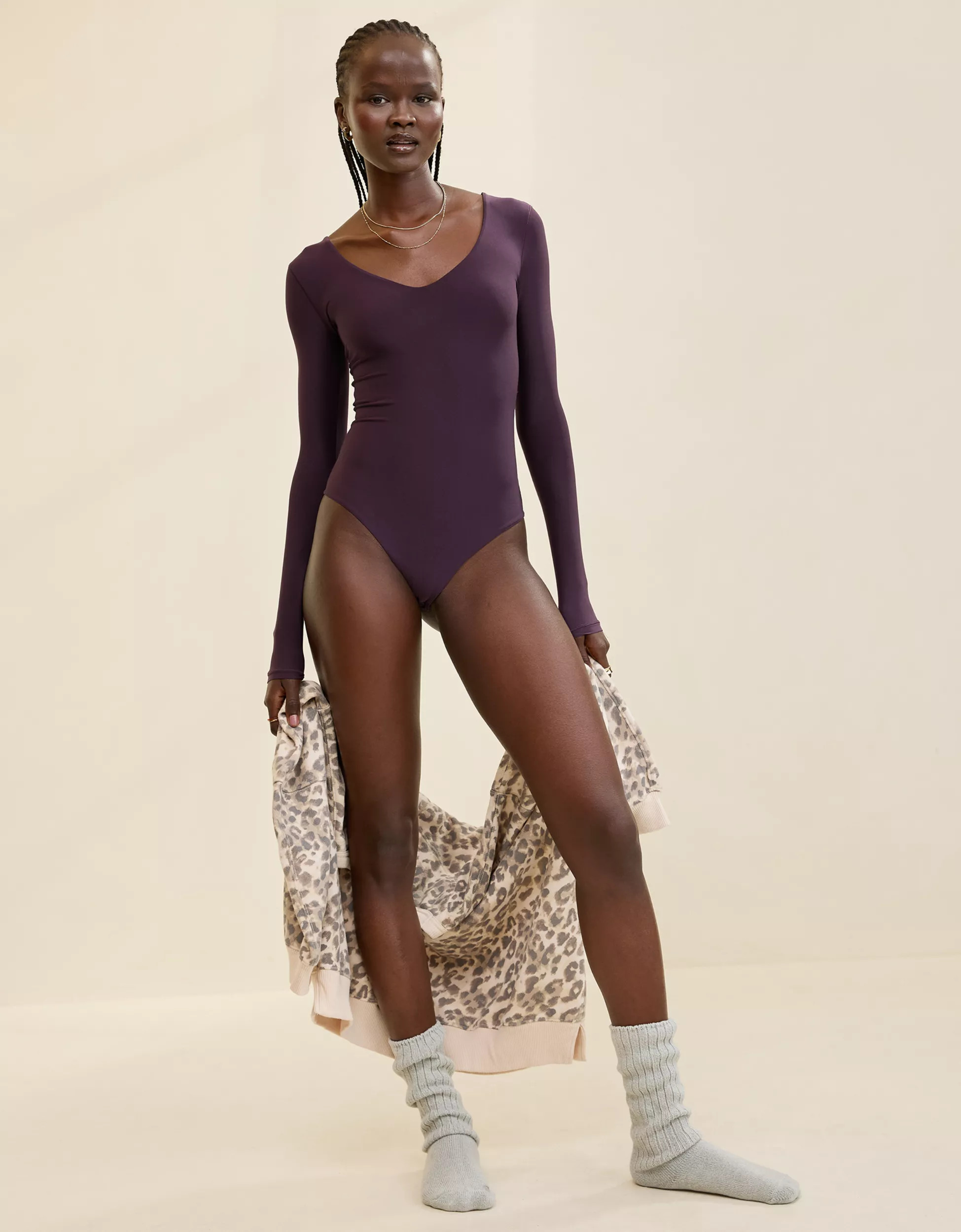 SMOOTHEZ Long Sleeve Plunge Bodysuit | Aerie