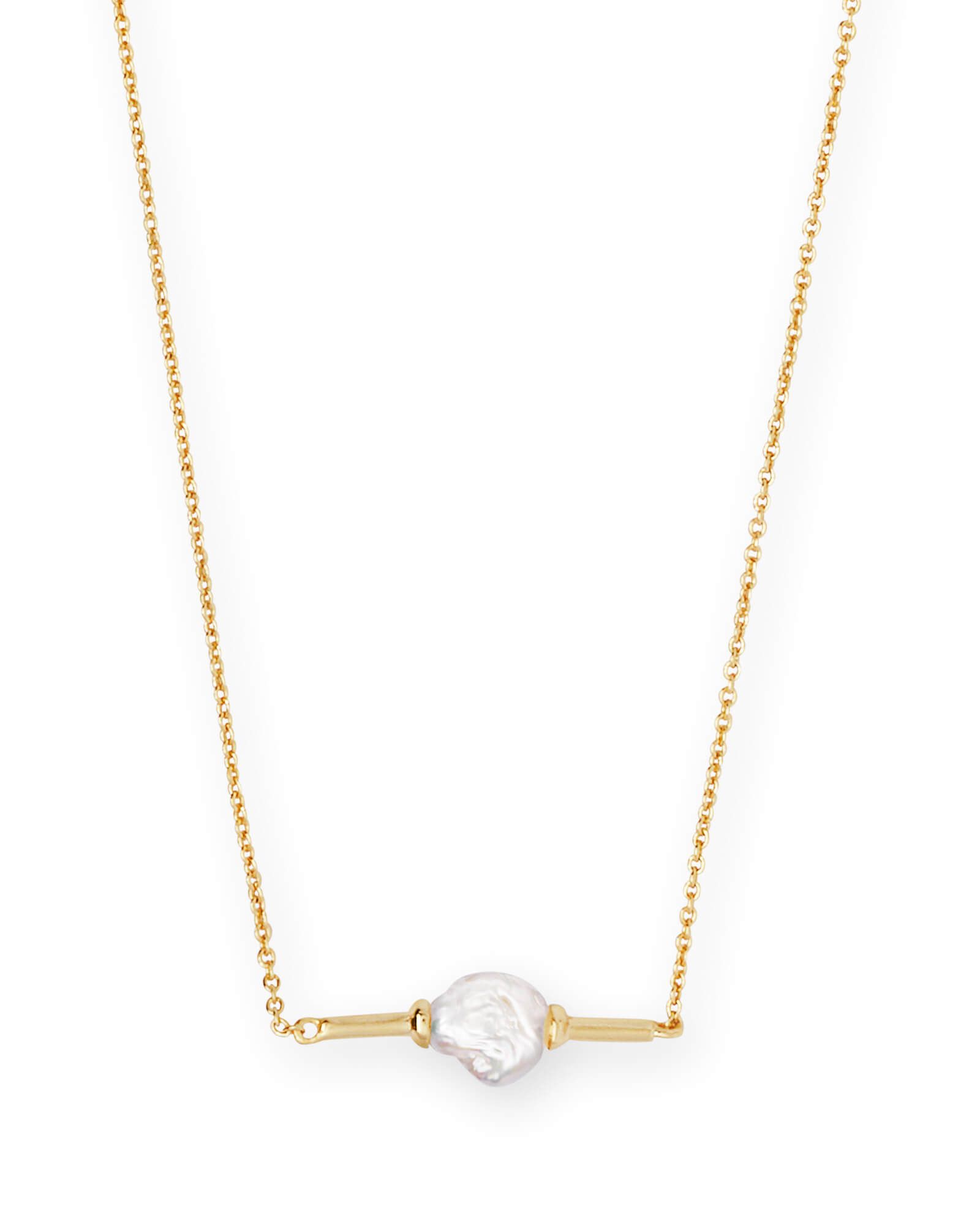 Emberly Gold Pendant Necklace in Pearl | Kendra Scott