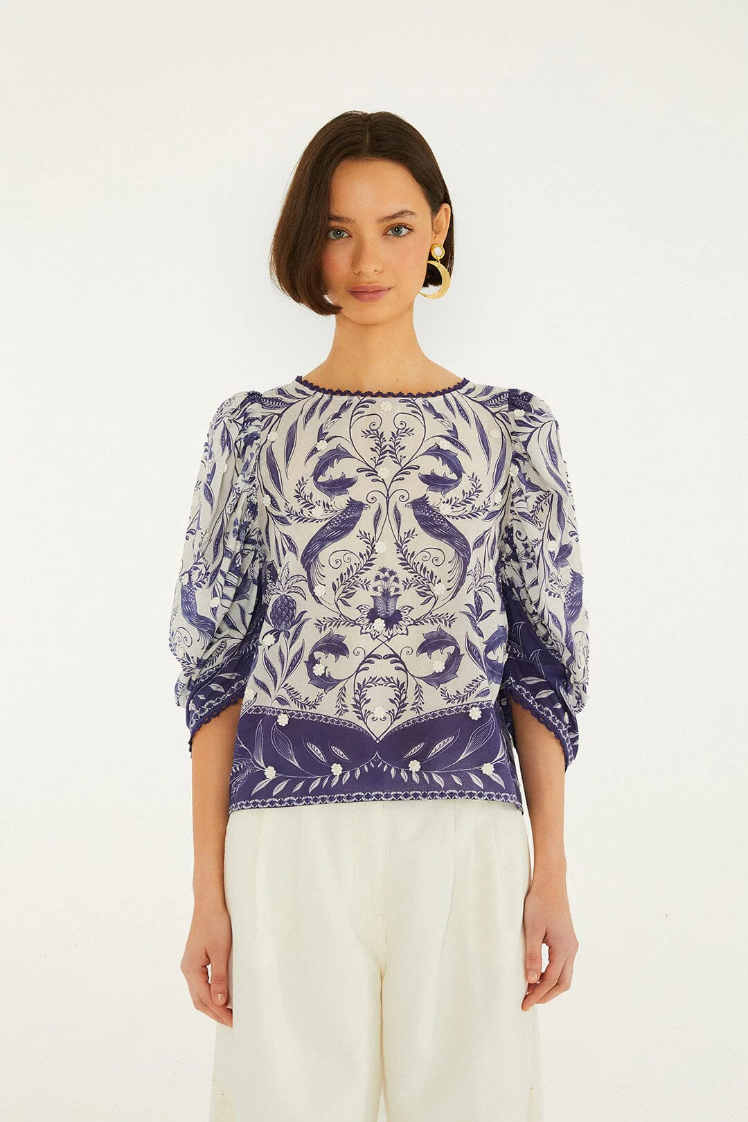 Off-White Nina 3d Flowers Blouse | FARM Rio | FarmRio (US)