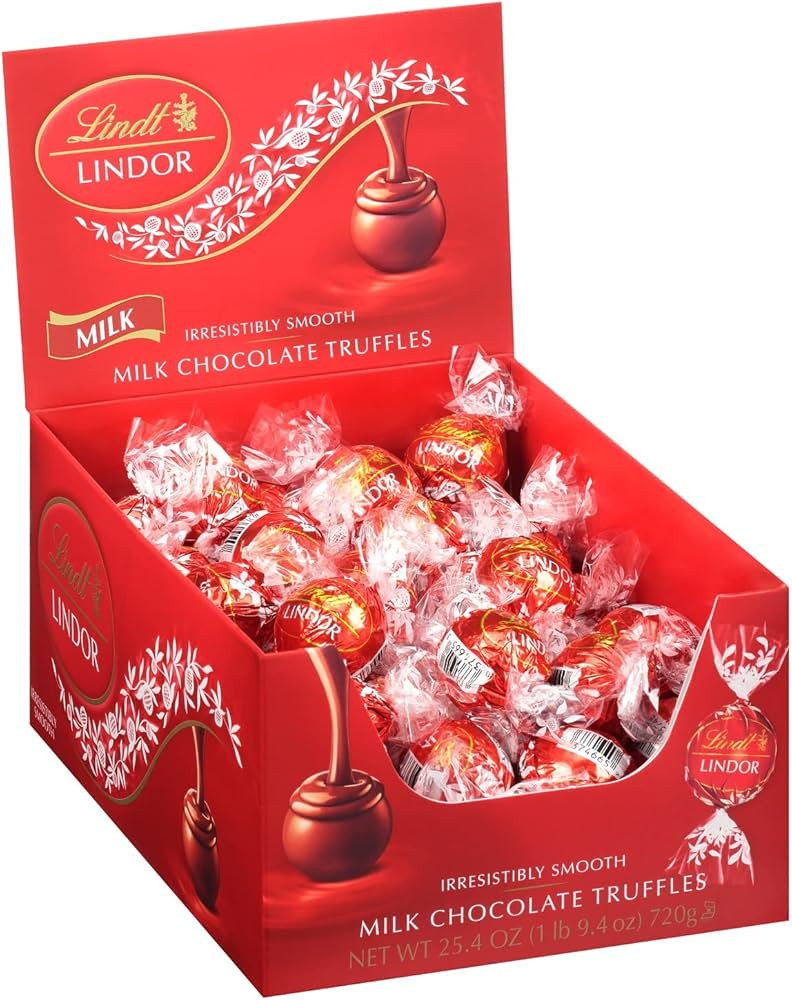 Lindt LINDOR Milk Chocolate Truffles, 25.4 oz, 60 Count | Amazon (US)
