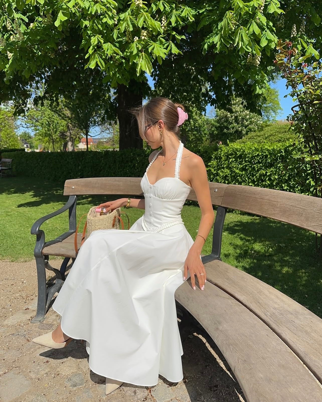 Crispy white midi dress with a gorgeous fit🤍 wearing size xs, regular cup

#LTKSeasonal #LTKWedding #LTKootd