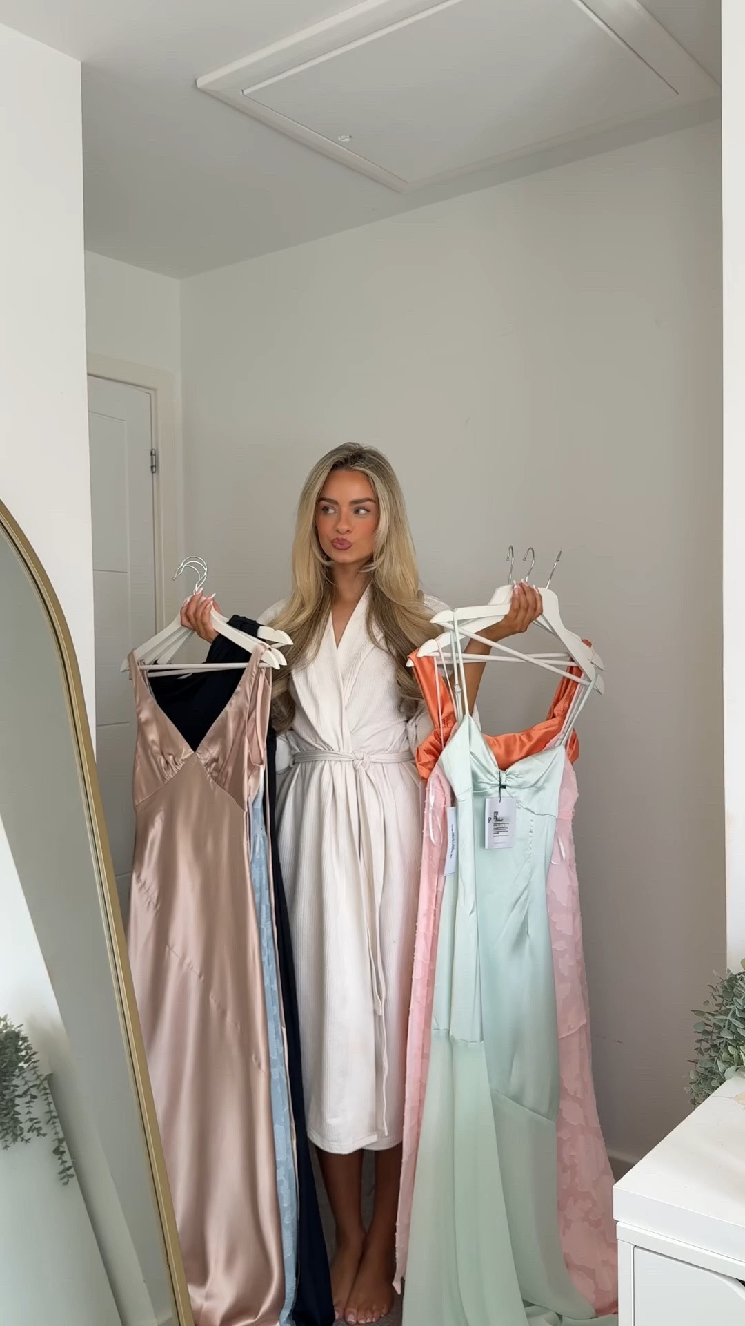 Wedding guest/prom dress haul 👗 use RUTHPPXO for £ off

#LTKsummer #LTKdresses #LTKwedding