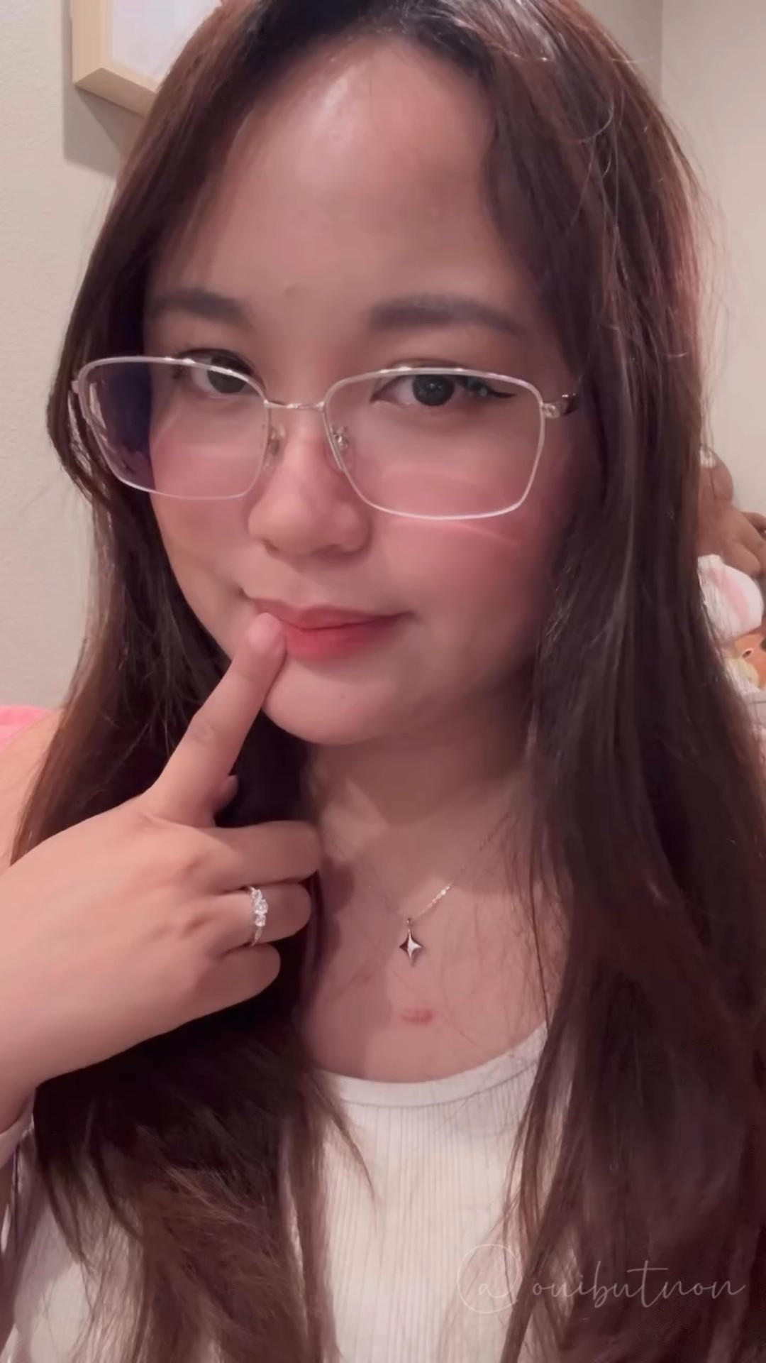 💋Pout perfection, unlocked 🔓 
 Meet your lips’ new obsession: Lipcure Balmtick by @talithakoum_official — where hydration meets high-key glam.
.
.
.
.
.
*Gifted

#TalithaKoumBeauty #LipcureLove #TalithaKoumGlow #BalmGameStrong #LipcureBalmtick #LipCareGoals

#LTKBeauty #LTKFindsUnder50 #LTKSeasonal