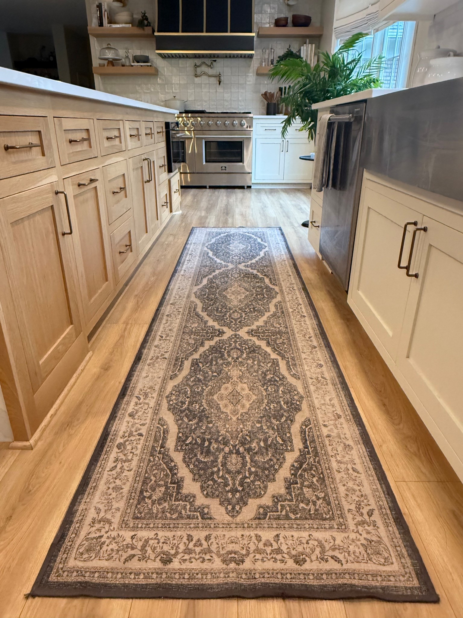 Best PET and Kid Friendly rug! Rugs can be machine washed. 