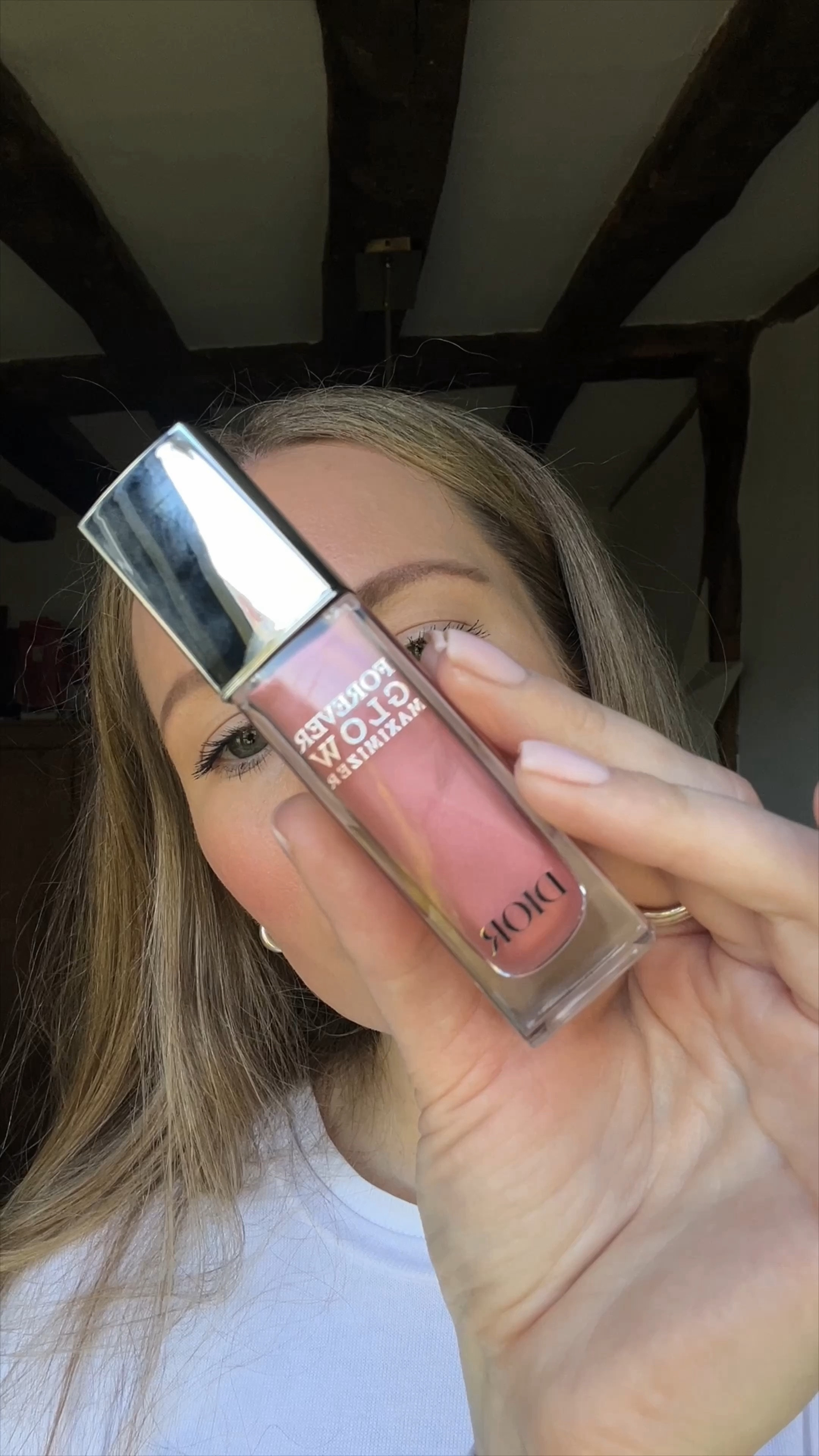 Dior beauty
Highlighter
Natural make-up
Blush make-up
Glow foundation 
Brow make-up 

#LTKxSephora #LTKbeauty