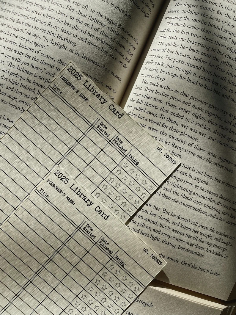 Undated Star Rating Library Card Tracker - Etsy | Etsy (US)