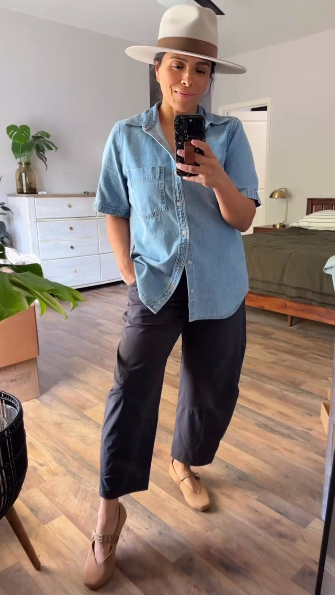 These @Ruti pants are viral for a reason. So so good! Perfect for hot summer days. I also linked an Amazon option that I’ve heard are super similar and have great reviews! 

@Aritzia 
Denim Forum The '90s Vintage Shortsleeve Denim Shirt; currently on sale! 


@Ruti  THE WIDE-ISH PANTS
@rothys Mary Jane’s 



Ruti Amazon dupe
Workwear 
Amazon fashion
Ruti pants
Aritzia sale

#LTKTravel #LTKWorkwear #LTKSaleAlert