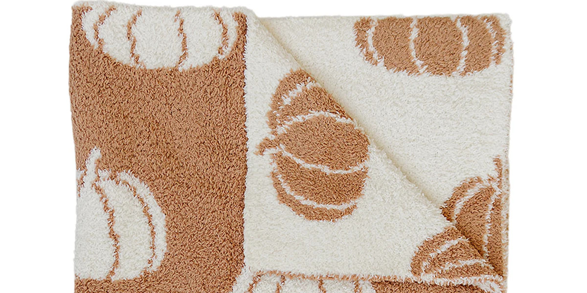 Pumpkin Plush Blanket | Mebie Baby