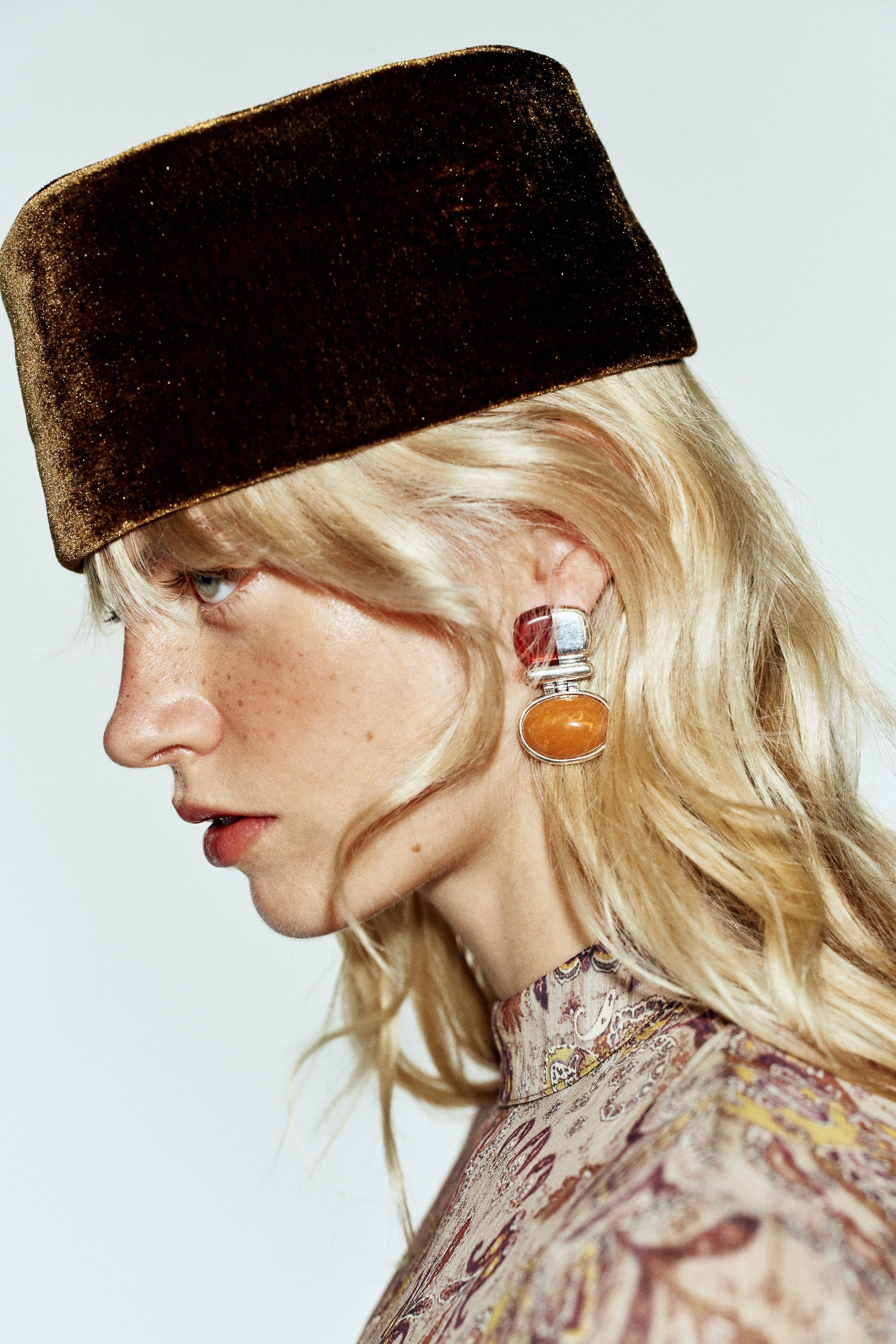 METAL EARRINGS WITH MIXED STONES | Zara US