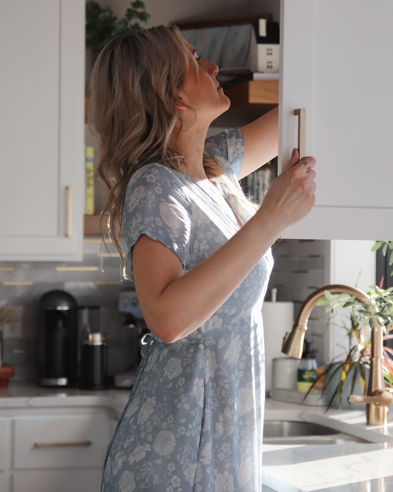 Timeless floral wrap maxi dress. Feminine silhouette, breathable fabric, and effortless fit. One of my most worn pieces — works for events or everyday.



#LTKmomlife #LTKTravel #LTKootd