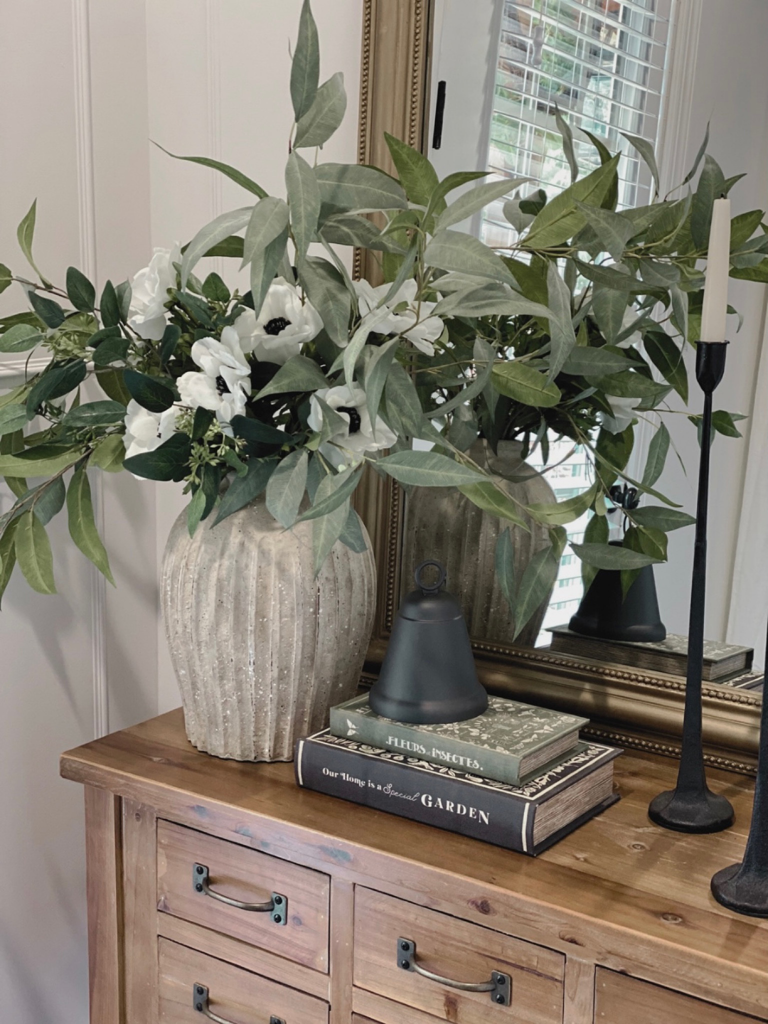 Summer entryway

#LTKhome #LTKSeasonal