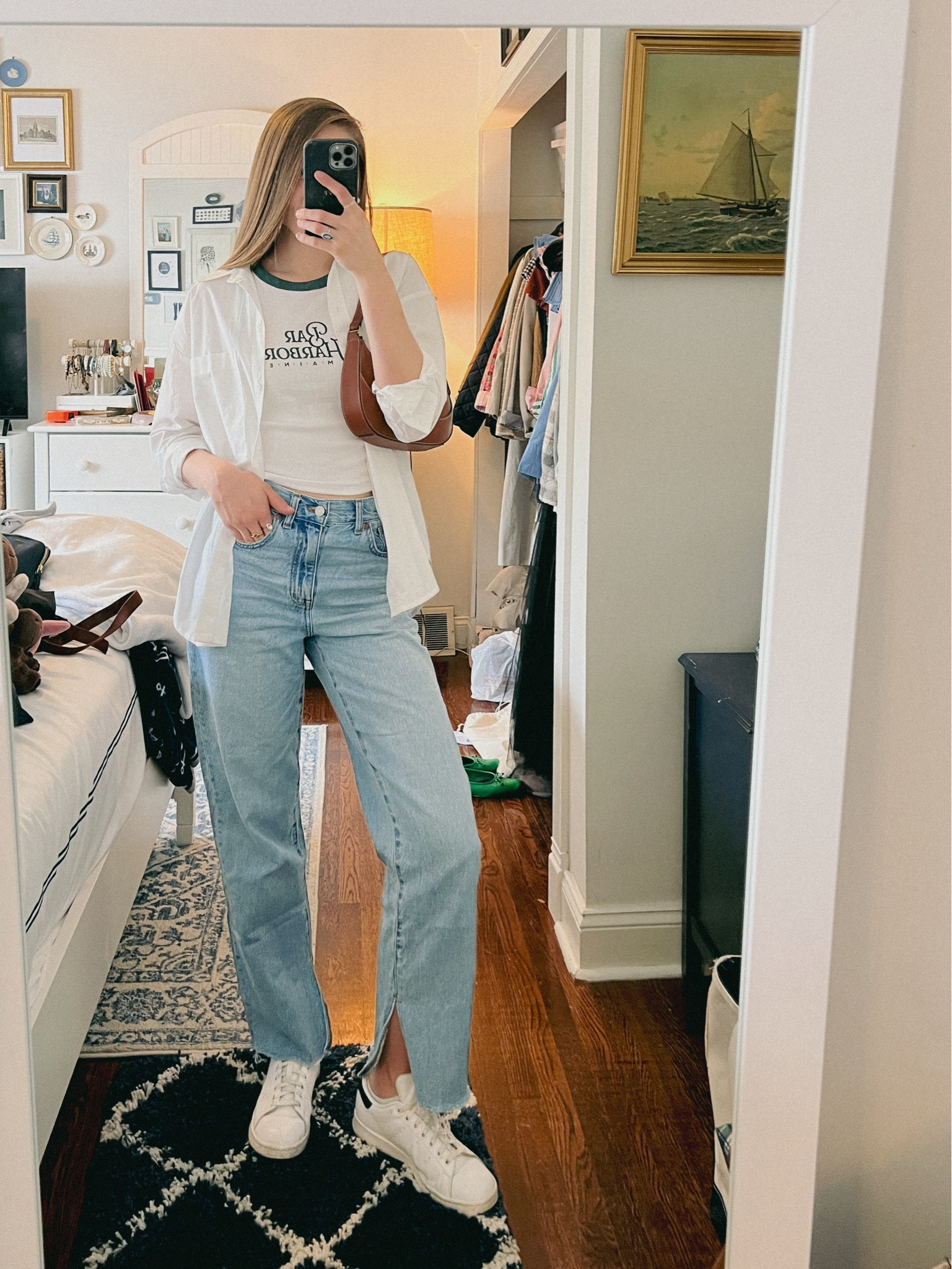 The perfect baggy jean 👖#madewell #baggyjeans #graphictank #springfashion #springstyle #springoutfit #adidas #sneakers 

#LTKFindsUnder100 #LTKStyleTip #LTKxMadewell