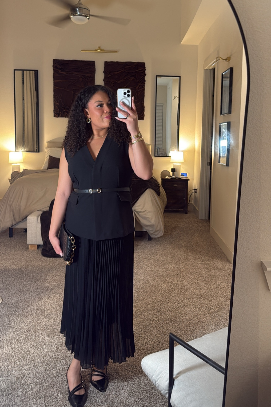 classy chic outfit! This outfit is perfect for an event with classy vibes