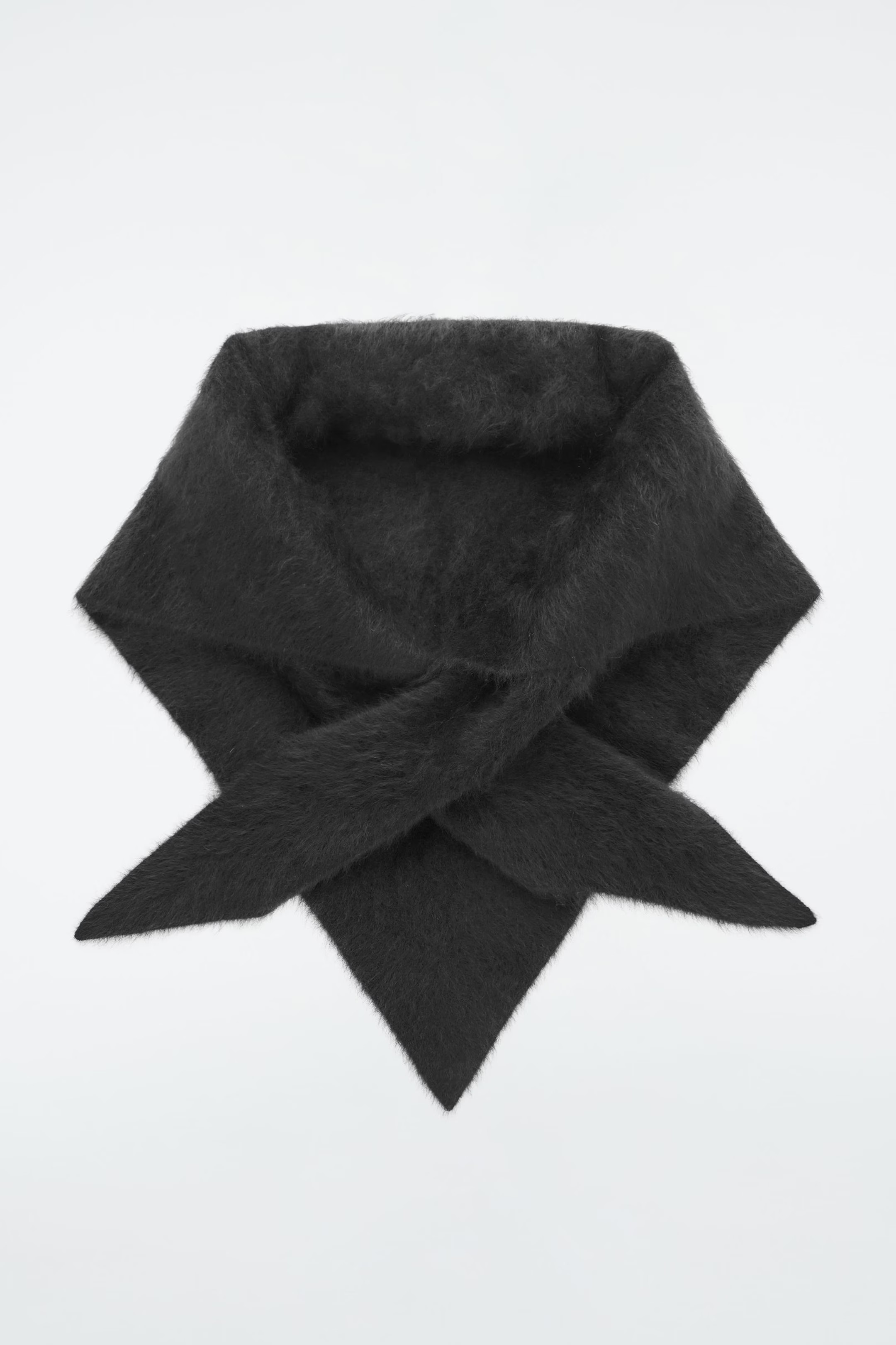 PURE BRUSHED-CASHMERE TRIANGLE SCARF - BLACK | COS (EU)