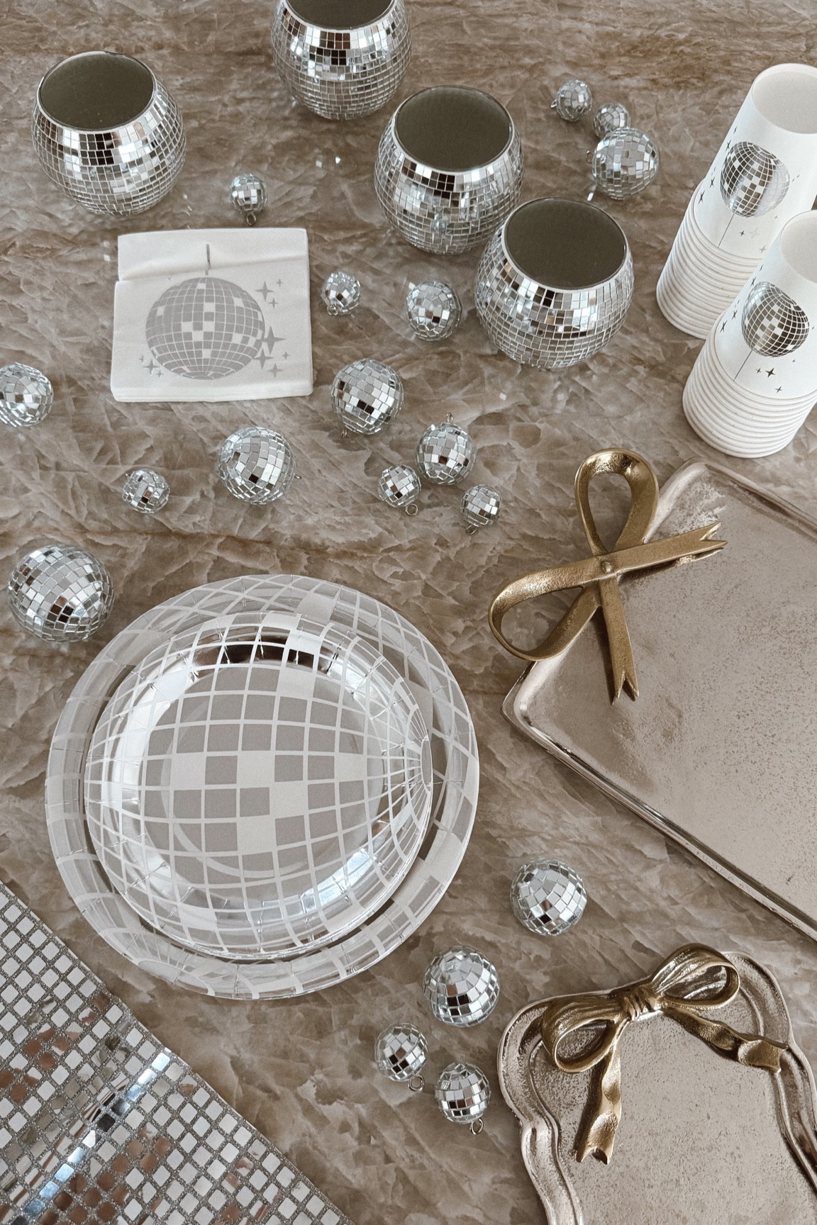 The cutest Amazon NYE party set! Comes with plates, napkins, cups, a runner and cute disco balls 🪩 comes in time! 

#newyears #nye #amazon #amazonfinds #newyearsparty

#LTKSeasonal #LTKHoliday #LTKParties