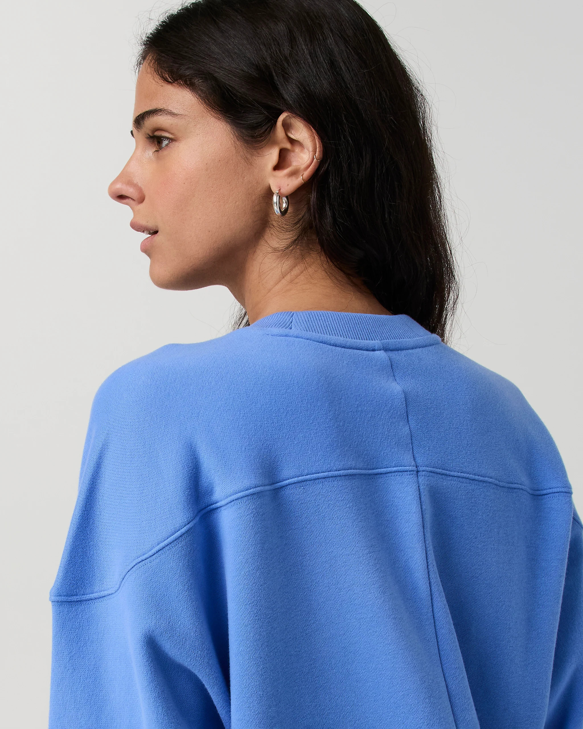 Sedona Weekender Crew – Women's Riviera Blue Pullover – Jackets & Hoodies – Vuori | Vuori Clothing (US & Canada)