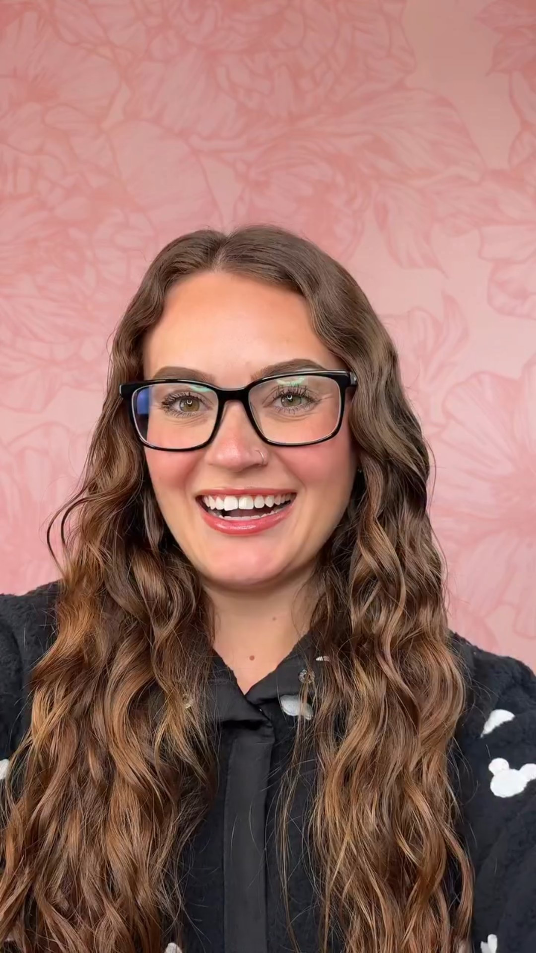 Obsessed with my @paireyewear Kirby base frames in black and how easy it is to switch up my look with their magnetic toppers! 👓✨ 

If you’ve been wanting to try them use my code STATE0FGRACIE15 for 15% off your first pair! 

#pairpartner #paireyewear #eyeglasses #glasses #ad