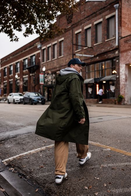 This oversized parka from @notsoape is the outwear layer your need for the season. The longer length, removable sleeves, and hood all add to the details of this jacket. Fit is oversized- but in the best way. 

#LTKstyletip #LTKSeasonal #LTKmens