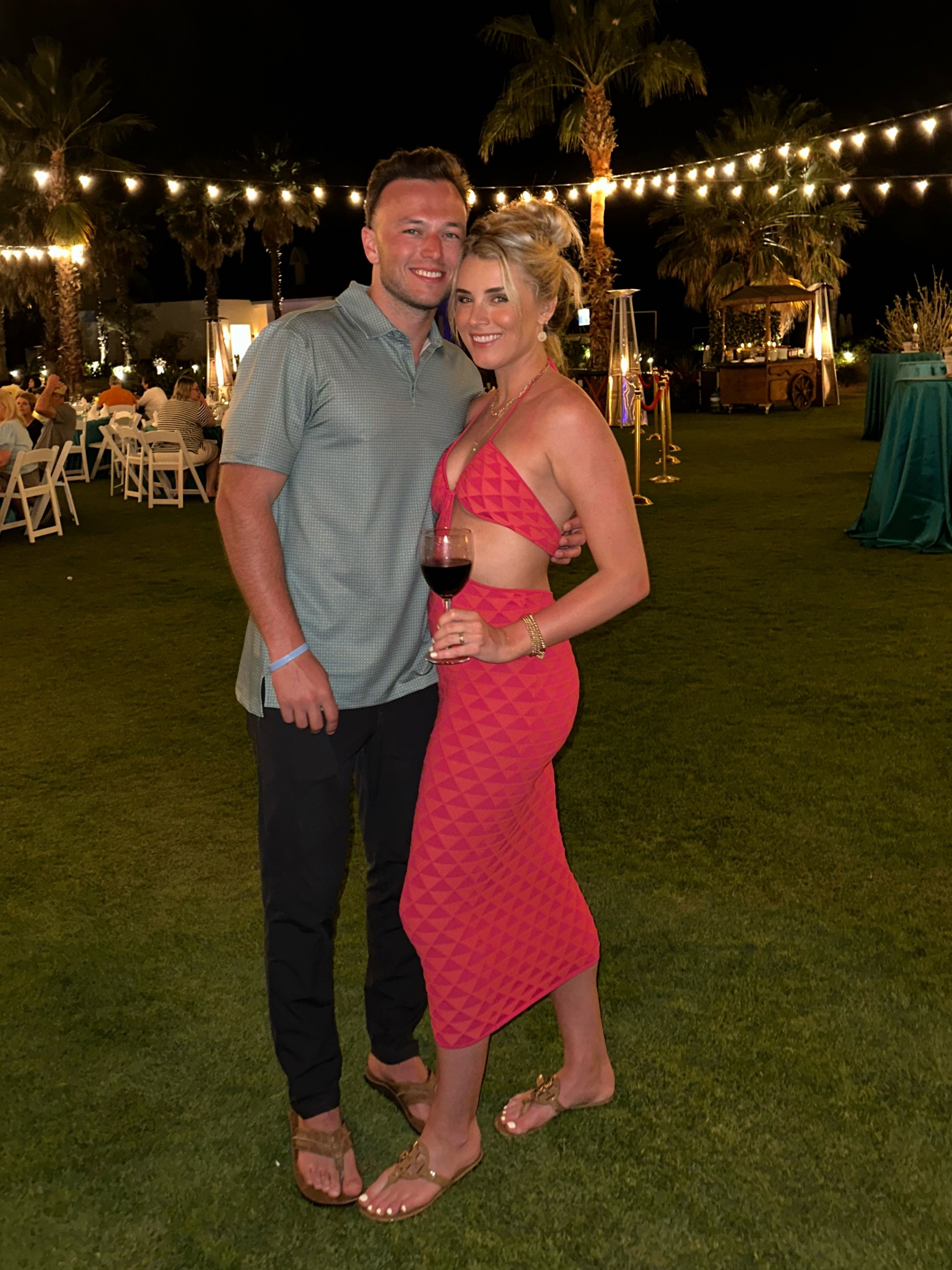 Sexy, fun pink vacation dress 👗 

#LTKparties #LTKtravel