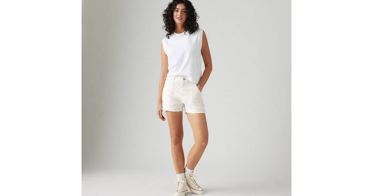 Lightweight Corduroy Carpenter Women's Shorts - White | Levi's® US | Levi's US