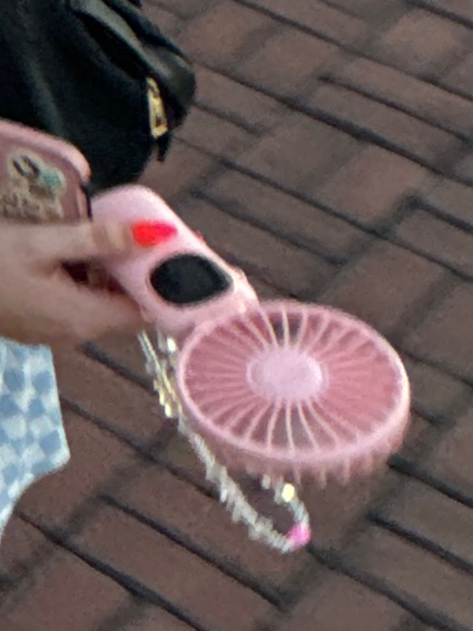 the MVP fan, this baby will hold a charge for a LONG time 