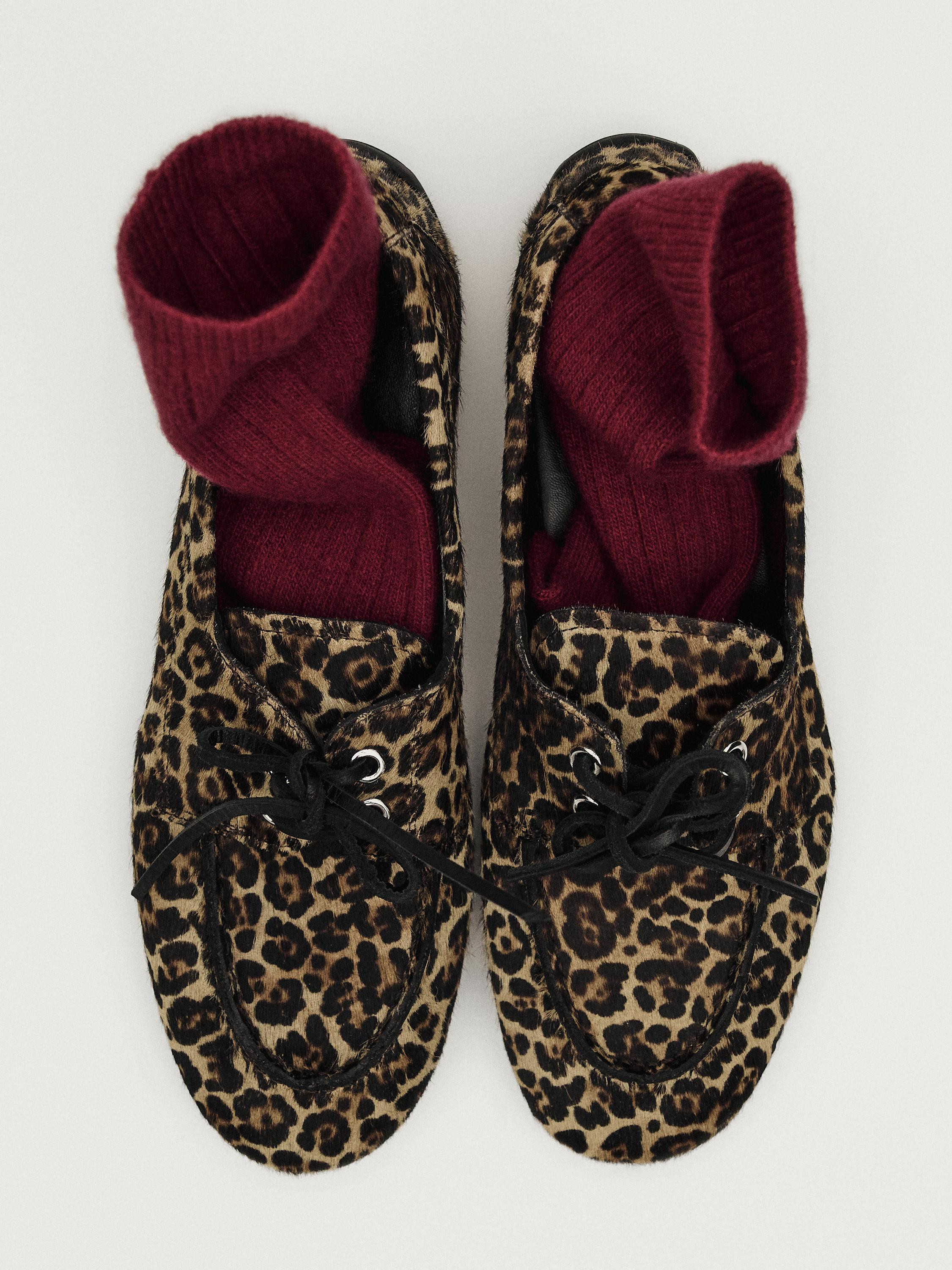 Plain knitted sock with wool  £35.95 Socks made of a cashmere wool blend fabric. Sock made of kn... | Massimo Dutti UK