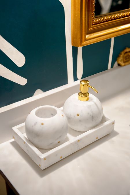 How pretty is this sink set?! 



Bathroom decor, vanity, sink set, marble decor, soap dispenser


#LTKStyleTip #LTKSeasonal #LTKHome
