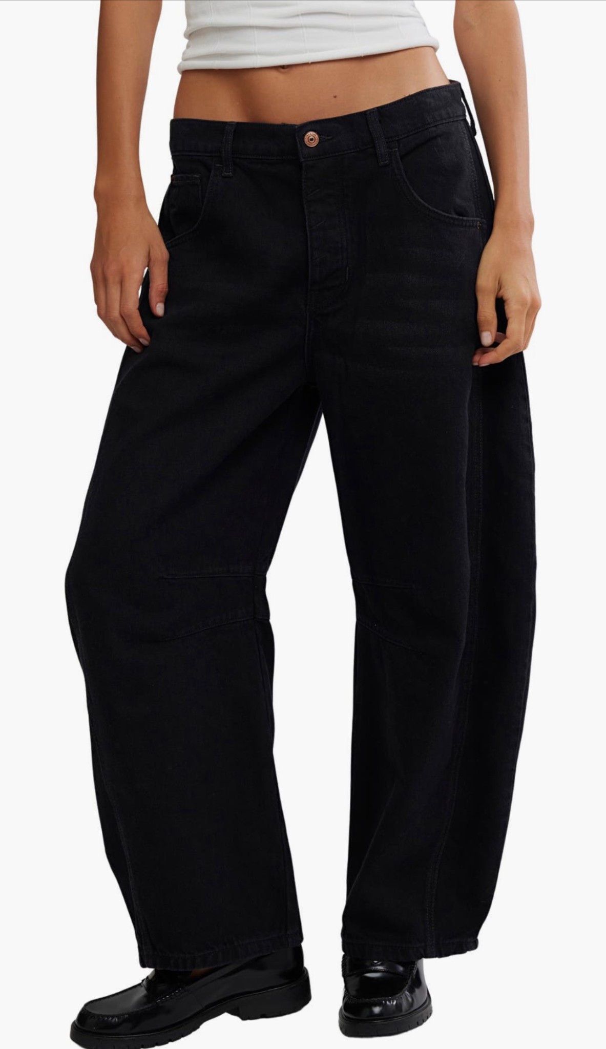Black Barrel Jeans


#LTKStyleTip #LTKFindsUnder100 #LTKSeasonal