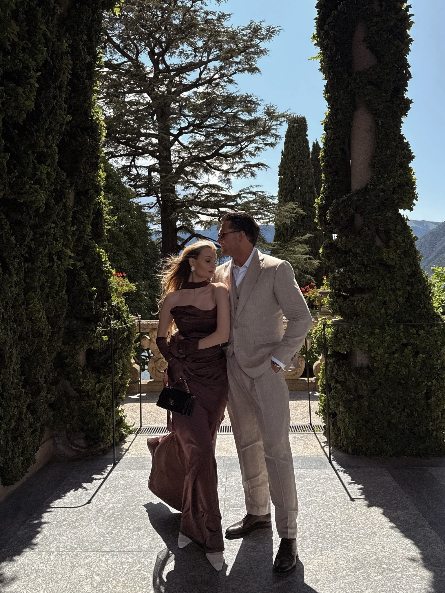 Wedding guest outfit 🤎
Old money aesthetic dress in espresso brown 
guest #LTKdresses
Lake Como aesthetic lake Como outfit, couple outfit, elegant outfit, evening dress, gown, Hochzeits Gast Kleid 


#LTKwedding #LTKkleider