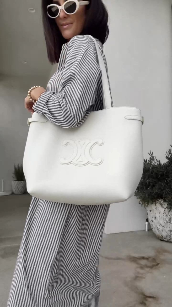 I’m just shy of 5-7” wearing the size small dress that can be also worn open as a coverup. #stylinbyaylin #aylin #springbreak

#LTKTravel #LTKTall #LTKOver40