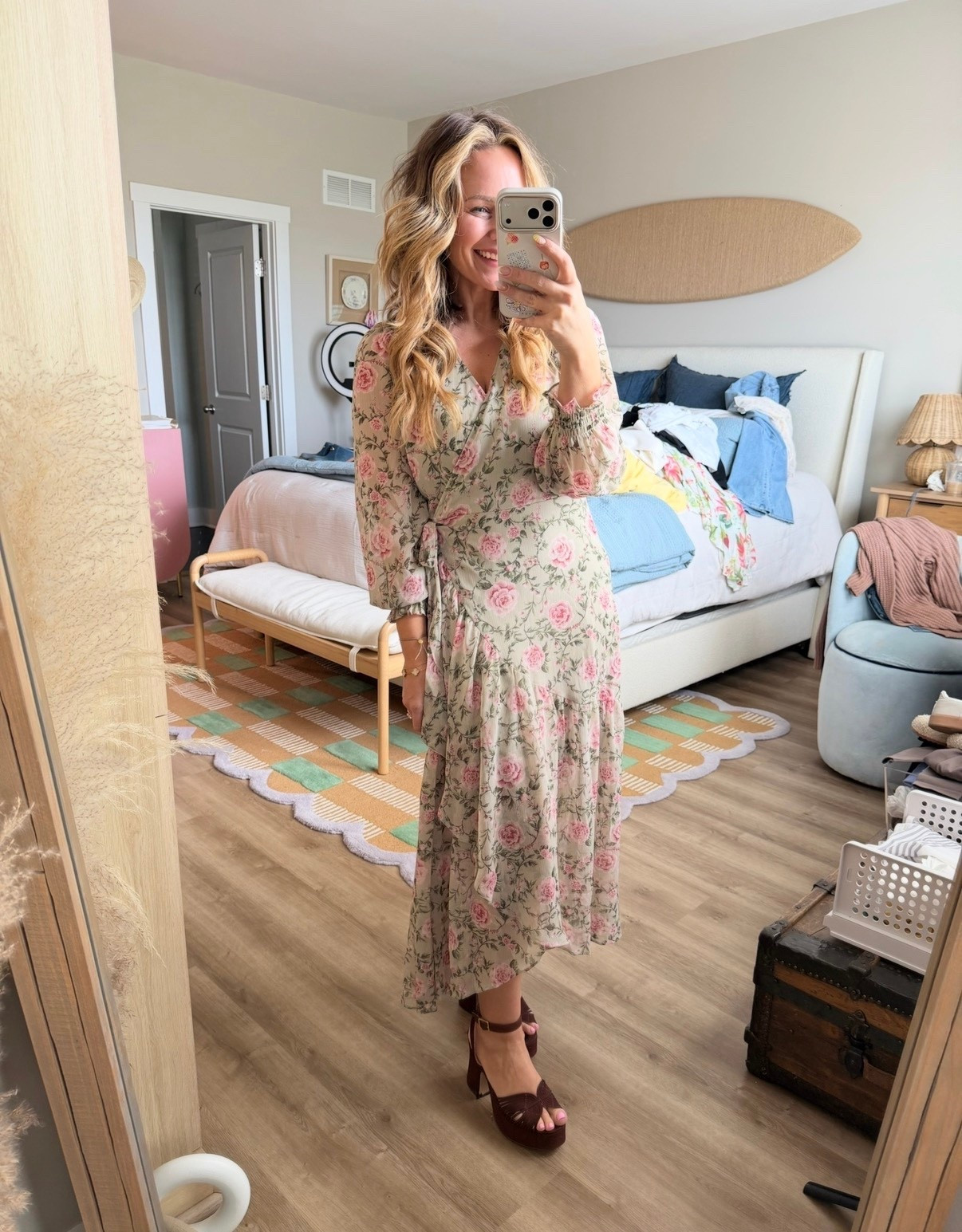 Spring has me questioning everything… except this dress. It’s light, flattering, actually comfortable, and somehow works whether it’s 55° or 75° (?? make it make sense).  The kind of piece you throw on when you want to feel put together without overthinking it 

@kohls 

#LTKPetite #LTKWedding #LTKootd