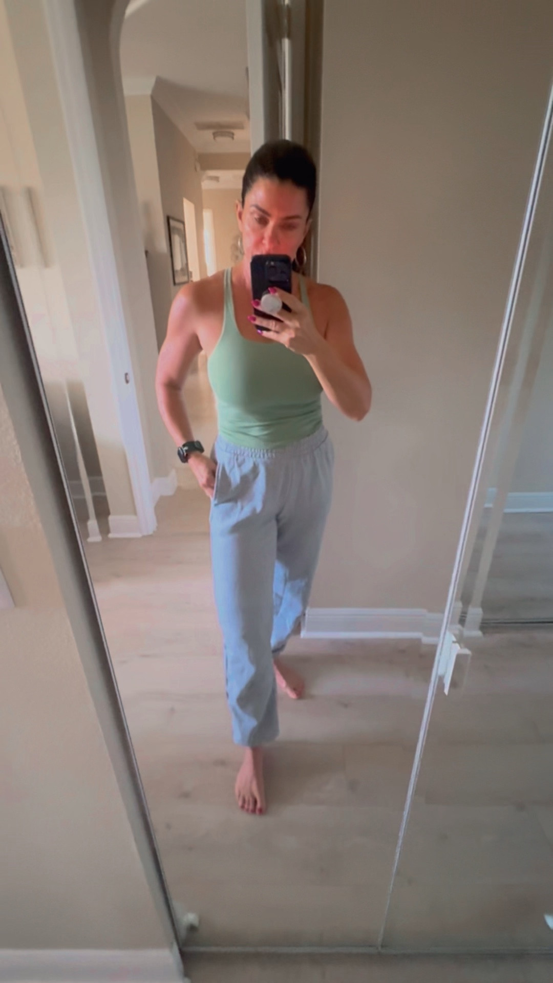 Who wouldn’t live in sweatpants! These are comfy and under $20 dollars right now plus they come in tall (I’m 5’7 but all legs so wearing the tall) generous sizing I’m a solid 6 wearing the small. Top another favorite Racerback and form fitting so just wearing cakes instead of a bra and I’m busty wearing m/l #budgetfinds #shopmystyle #jennycannon #freepeople #oldnavy

#LTKActive #LTKSaleAlert #LTKTall