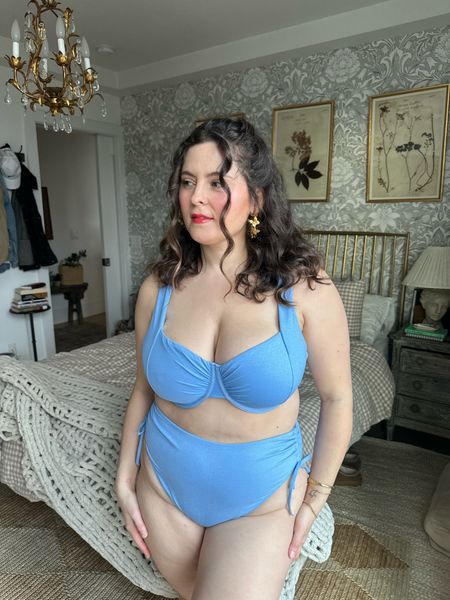This blue shimmer curve love wide strap swim suit from Abercrombie provides great support and has a built in underwire! Love that the bottoms can cinched wearing a L in both

#LTKfindsunder100 #LTKswim #LTKmidsize