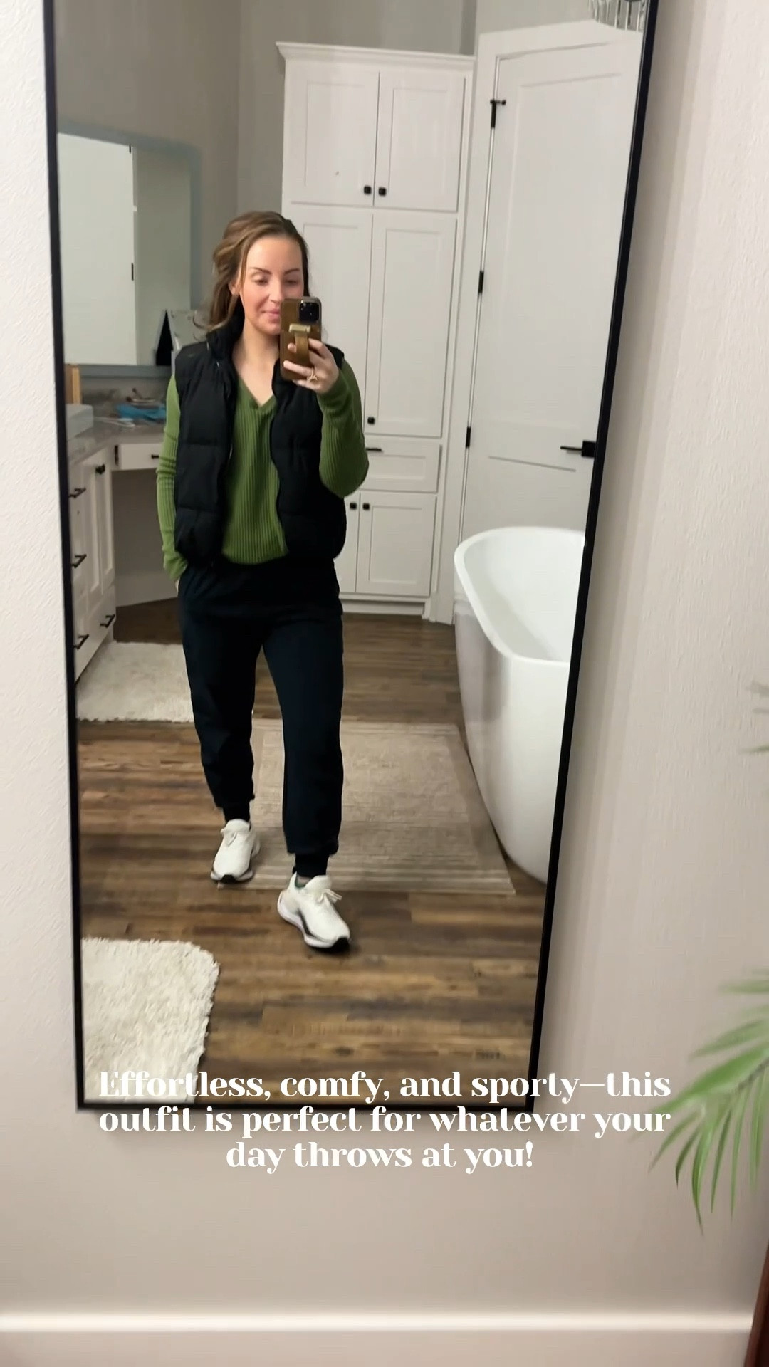 Work wear that is comfortable, casual, & cute! Dress it up with work shoes or down with tennis shoes for a more sporty look! 



#LTKWorkwear #LTKFindsUnder50 #LTKWatchNow