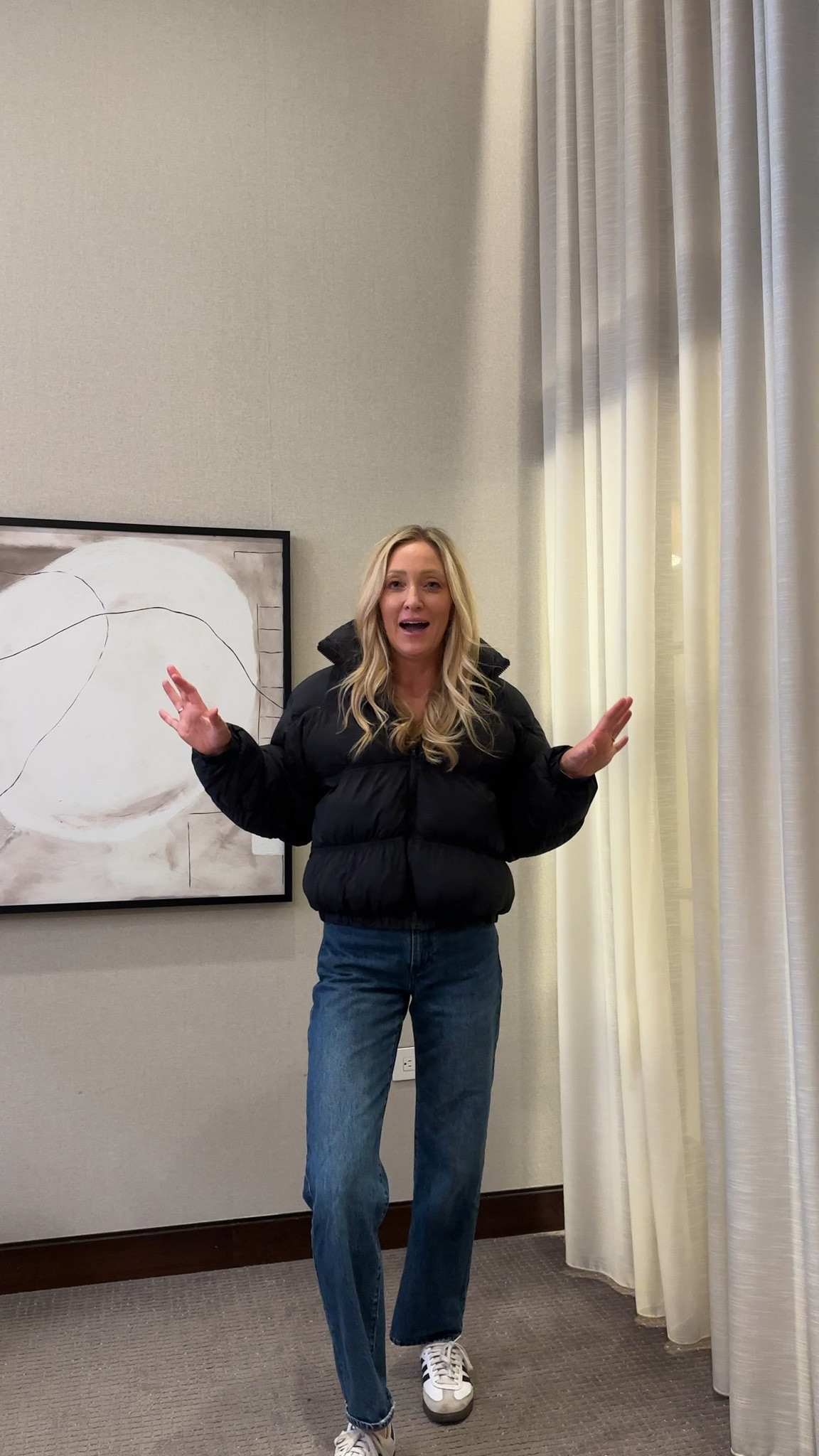 Amazing quality puffer jacket! It’s the perfect fit and comes in lots of colors! Plus it’s only $35!!! Wearing small! 

#LTKStyleTip #LTKFindsUnder50 #LTKSeasonal