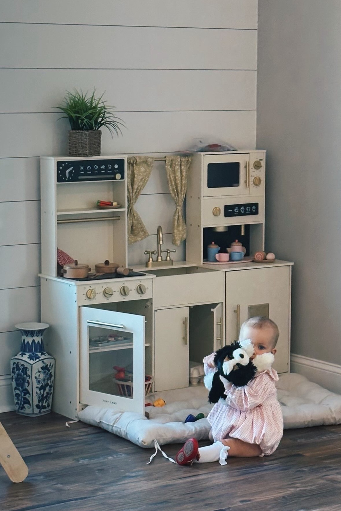 THE BEST PLAY KITCHEN!!!

This sweet little kids play kitchen is the best!! Mary Grace got this for Christmas & she LOVES it! She has so much fun playing with it and all of her little foods, pots/pans, etc! 💗

I love that it's cute and good looking but it also is high
quality and great for play! Mary Grace loves the opening doors for the cabinets, oven, microwave and fridge! She also love the knobs for the oven and microwave that click when you twist it which makes it fun for her! Love it and highly recommend!! 

#toy #toys #kids #kidstoys #baby #toddler #babytoy #toddlertoy #kitchen #playkitchen 

#LTKKids #LTKMostLoved #LTKSaleAlert