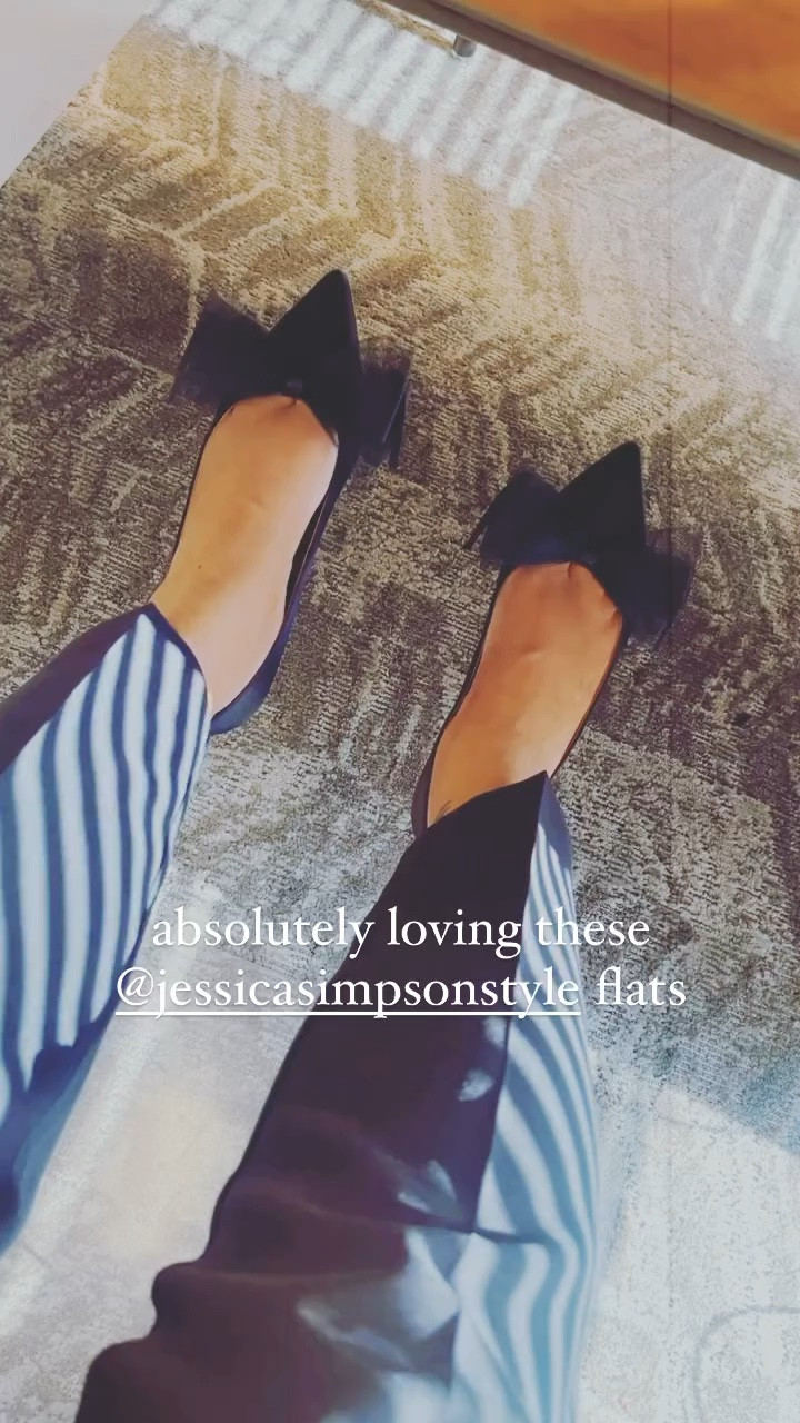 When flats are your new vibe, they MUST be cute!!

#LTKworkwear