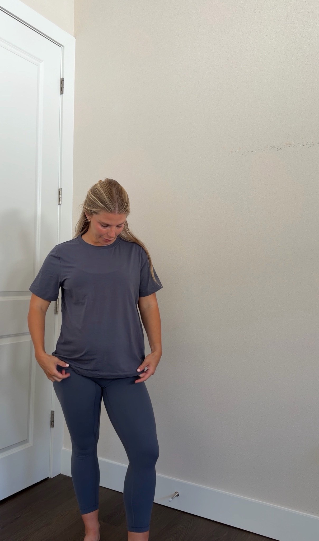 the color Dusty Diamond from @lululemon is SO GOOOOOD!!! #ad #lululemoncreator