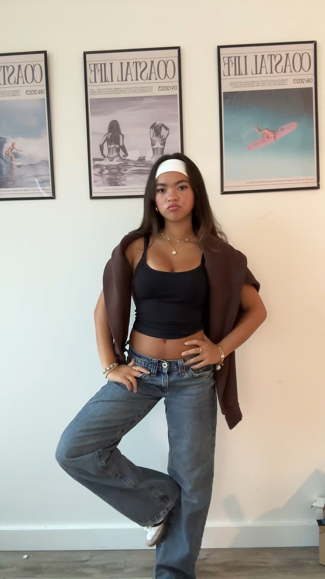 Top size 2xs 
Hoodie Xs 
Jeans 25 

#LTKSeasonal #LTKStyleTip #LTKGiftGuide