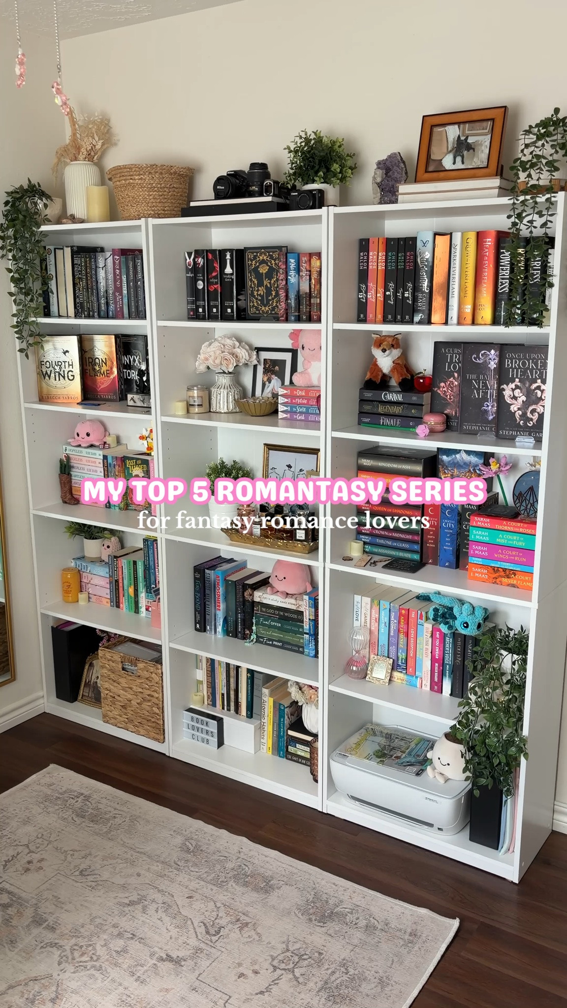 5 romantasy books I’d recommend to anyone who wants ✨magic, romance & a little bit of chaos✨📚💗🗡️ So if you’re looking for your next fantasy romance read, these are 5 of my favorites! Whether you’re here for the romance, the world-building, the ✨spice✨, or all of the above… there’s a good chance you’ll find your next read on this list. 📖 romance books, fantasy books, romantasy books, adult romance, bookshelf decor, bookshelf styling, bookcase decor, bookcase styling, home library, home library decor, reading room, reading nook, book lover decor, bookish decor, book decor, book collection, bookshelf organization, bookshelf organization ideas, bookcase organization, color coded bookshelf, rainbow bookshelf, styled bookshelves, cozy bookshelf, cozy reading space, cozy home decor, neutral home decor, vintage home decor, vintage inspired decor, cottagecore decor, cozy home aesthetic, reading nook decor, book storage, bookshelf ideas, bookcase ideas, home office decor, bedroom bookshelf, living room bookshelf, literary decor, reader aesthetic, bookworm aesthetic, reading aesthetic, fantasy book collection, romance book collection, bookish room decor, cozy room decor, shelf styling, shelf decor ideas, home decor inspiration, organization ideas, apartment decor, affordable home decor, book lover gift ideas, reading room inspiration  

 #LTKNYFW #LTKdayinmylife #LTKgrwm