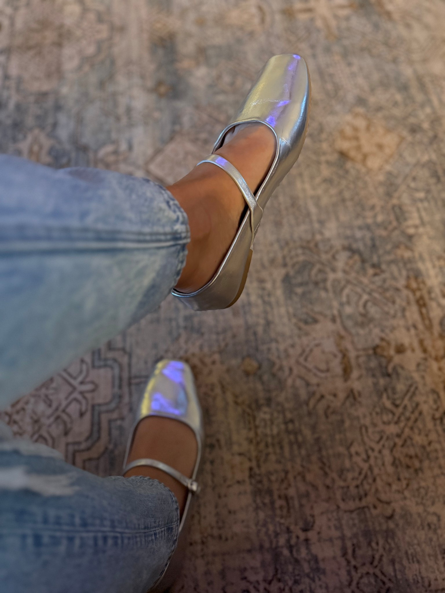 The most comfortable ballet flats

#LTKFindsUnder50 #LTKFindsUnder100 #LTKSaleAlert