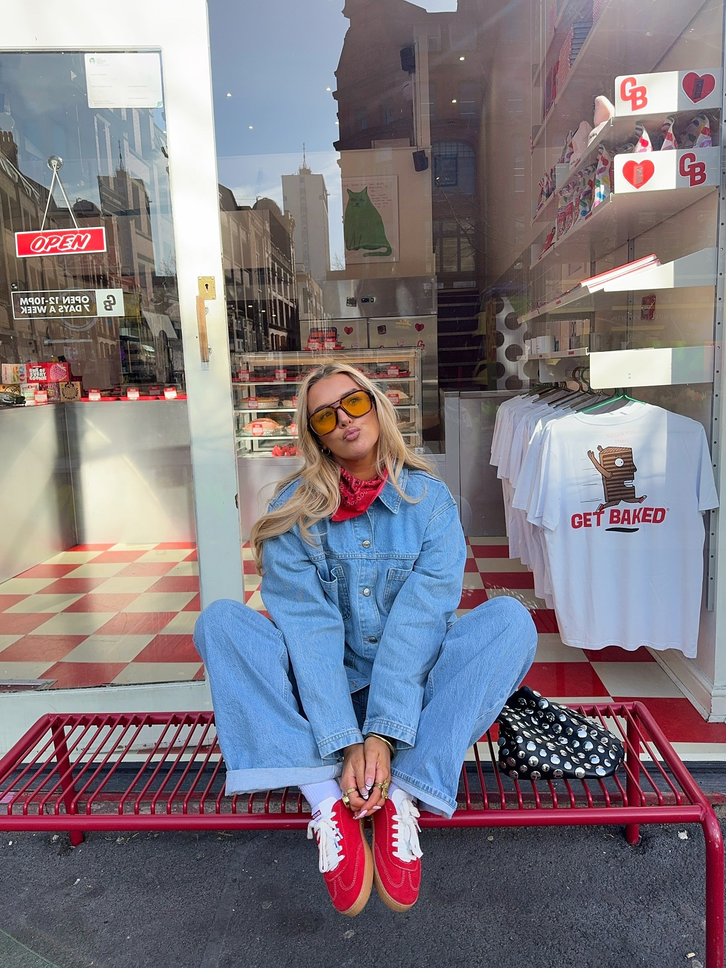 just a girl that loves a pop of red 🌶️💋🥤❤️‍🩹 
-
-
#springstyle #springoutfit #ootdstyle #pinterestoutfit #colourfulfashion