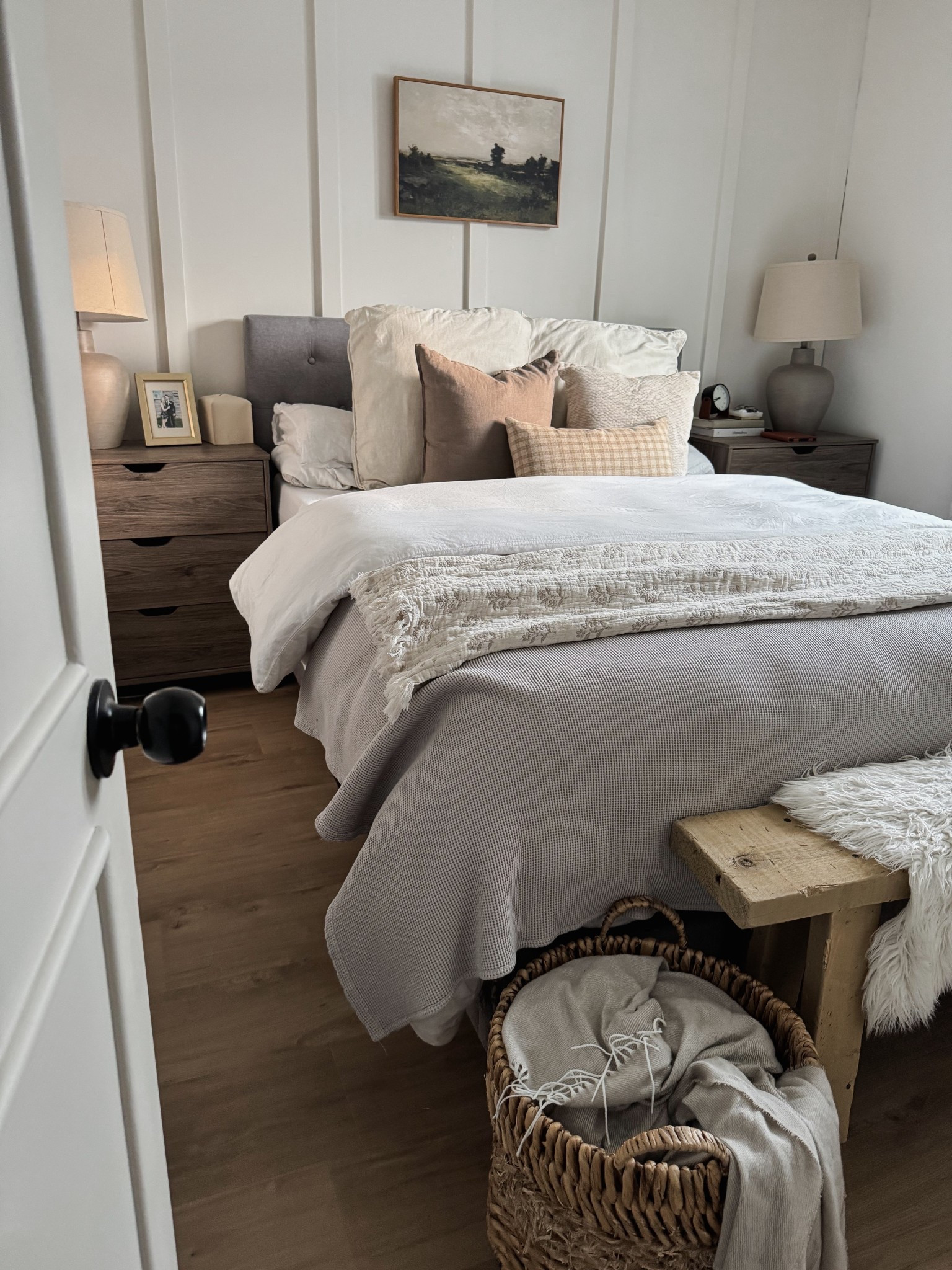Neutral bedroom decor

#LTKcanada #LTKcasa #LTKstyletip