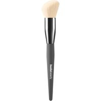 Huda Beauty Diffusing Cheek Brush | Boots.com